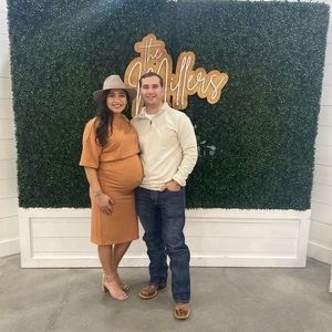 Meet your Posher, Felicia